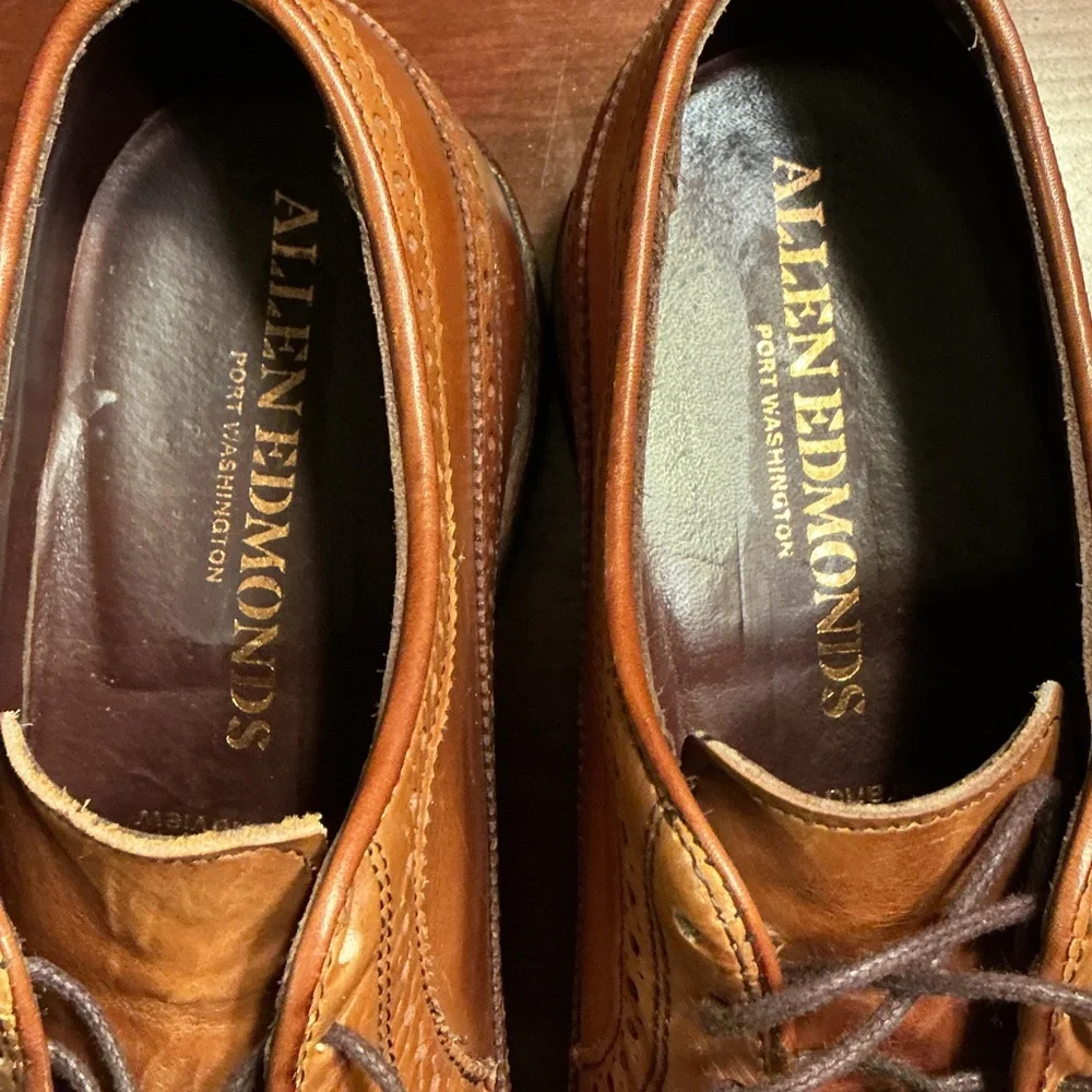Allen Edmonds good size